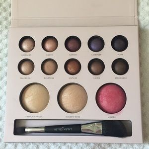 Laura Geller Passport to pretty travel palette